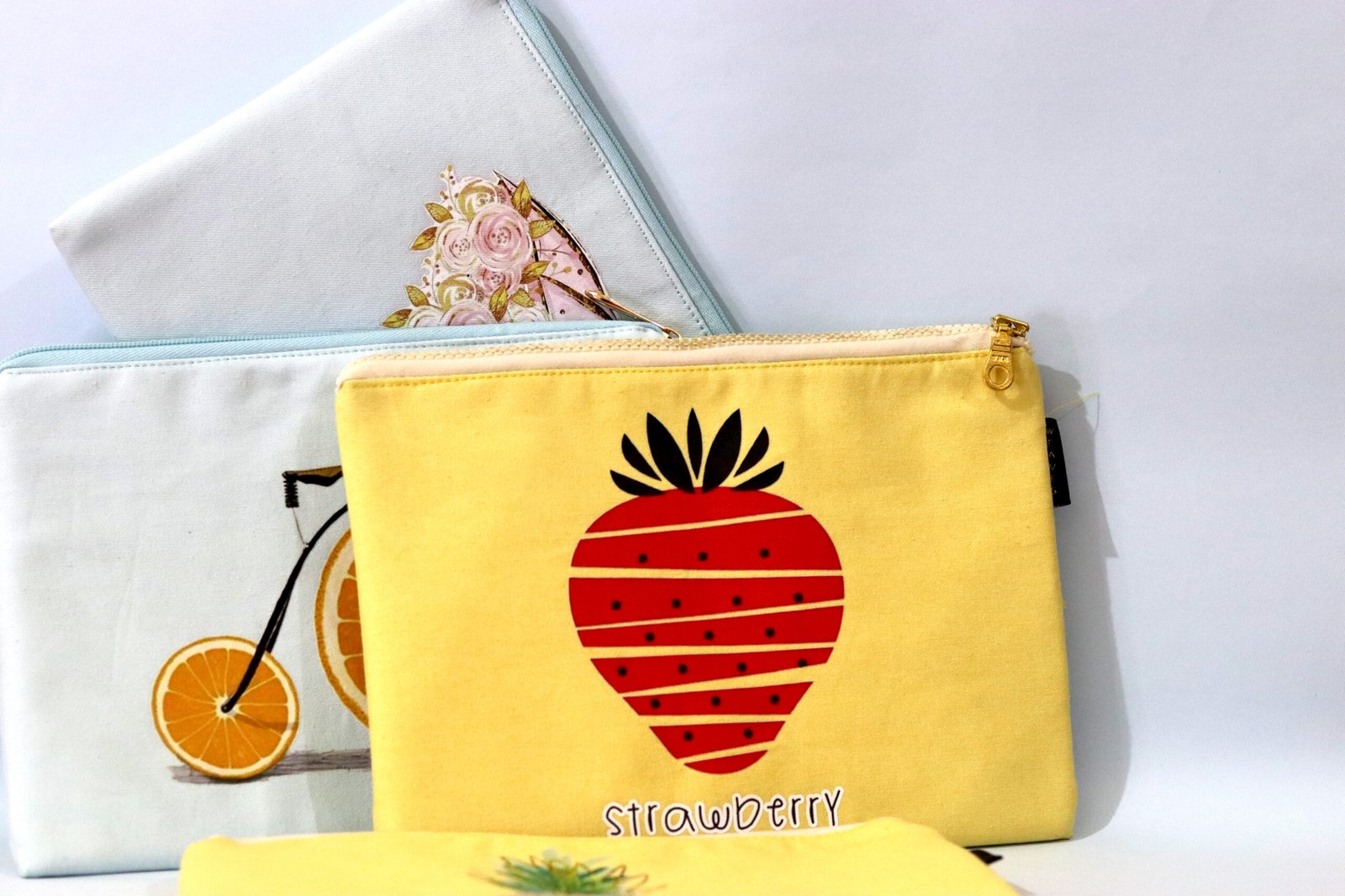 denim pouch - Image 3